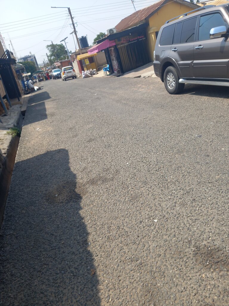 Jewelry store Akis vorner parlor, Accra, photo