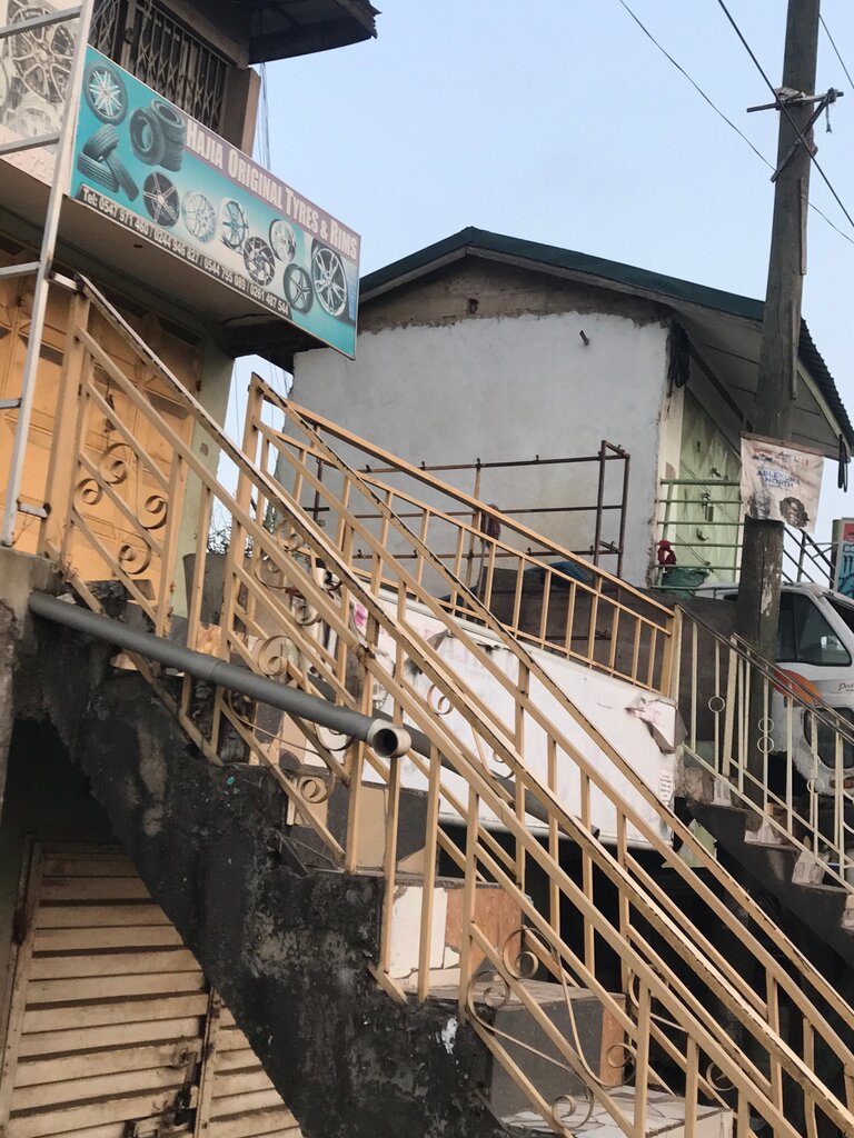 Tires and wheels Hahaha Original Tyres And Rims, Accra, photo