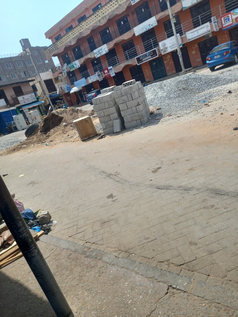 Money transfers Phronimos, Accra, photo