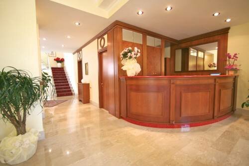 Гостиница Hotel Citt& xE0; 2000 в Риме