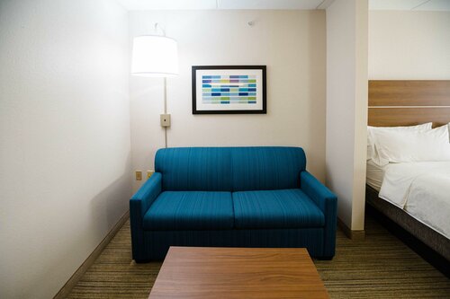 Гостиница Holiday Inn Express & Suites в Оук-Ридж