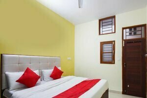 Гостиница Oyo 67341 Divine Motel в Чандигархе