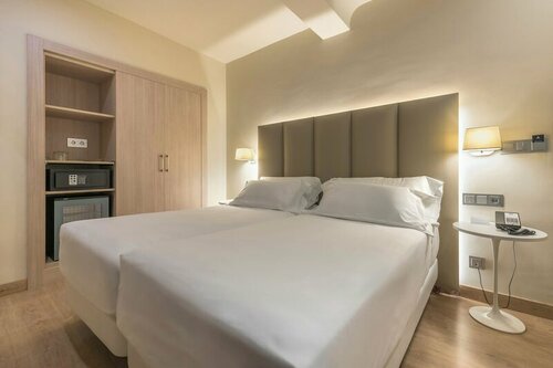 Гостиница Hesperia Murcia Centro в Мурсии