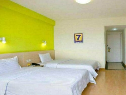 Гостиница 7Days Inn Suizhou Jiaotong Avenue Luhe в Суйчжоу