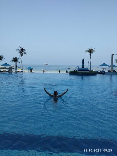 Гостиница Fairmont Ajman в Эмирате Аджман
