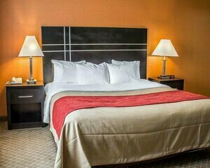 Гостиница Norwood Inn & Suites North Conference Center в Уортингтоне