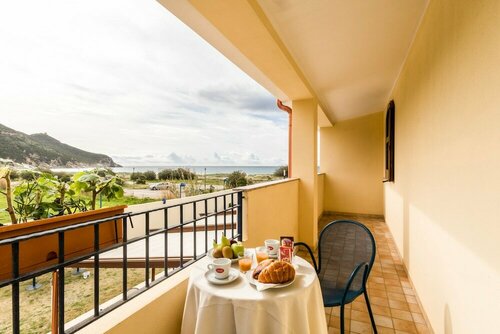 Гостиница Hotel Villa del Mare в Сардинии