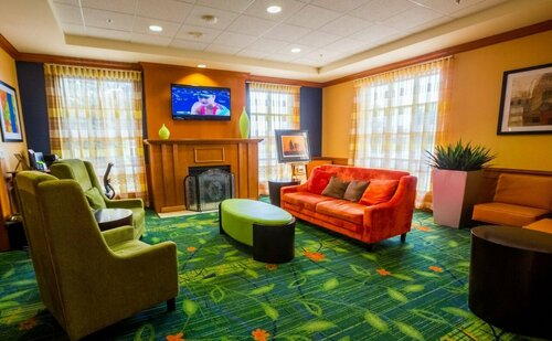 Гостиница Fairfield Inn by Marriott Toronto Oakville в Оквилле
