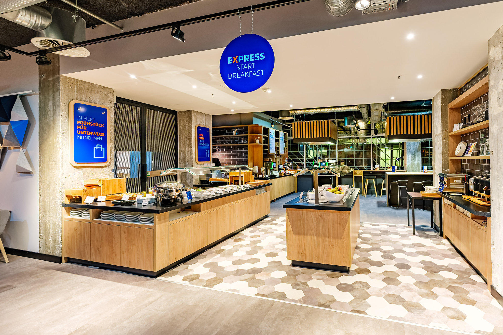 Фото Holiday Inn Express Dresden Zentrum, an Ihg Hotel