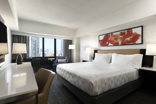 Гостиница Holiday Inn Chicago Dwtn Wolf Point, an Ihg Hotel в Чикаго