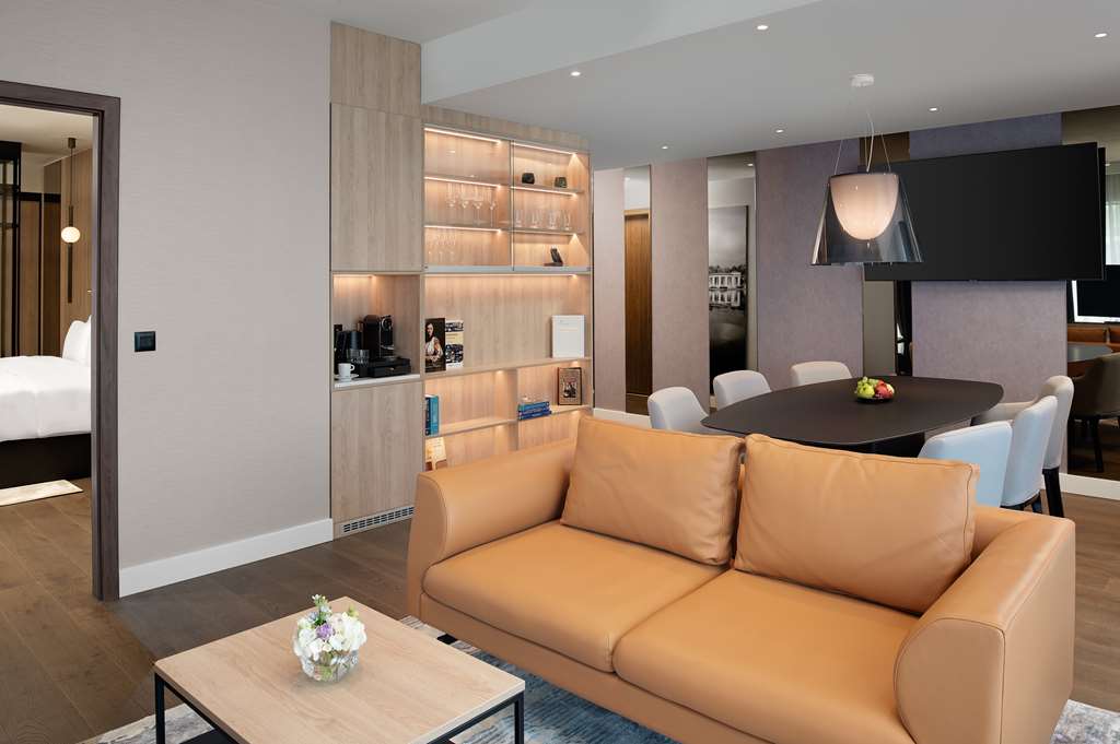 Фото Radisson Blu Hotel, Cluj