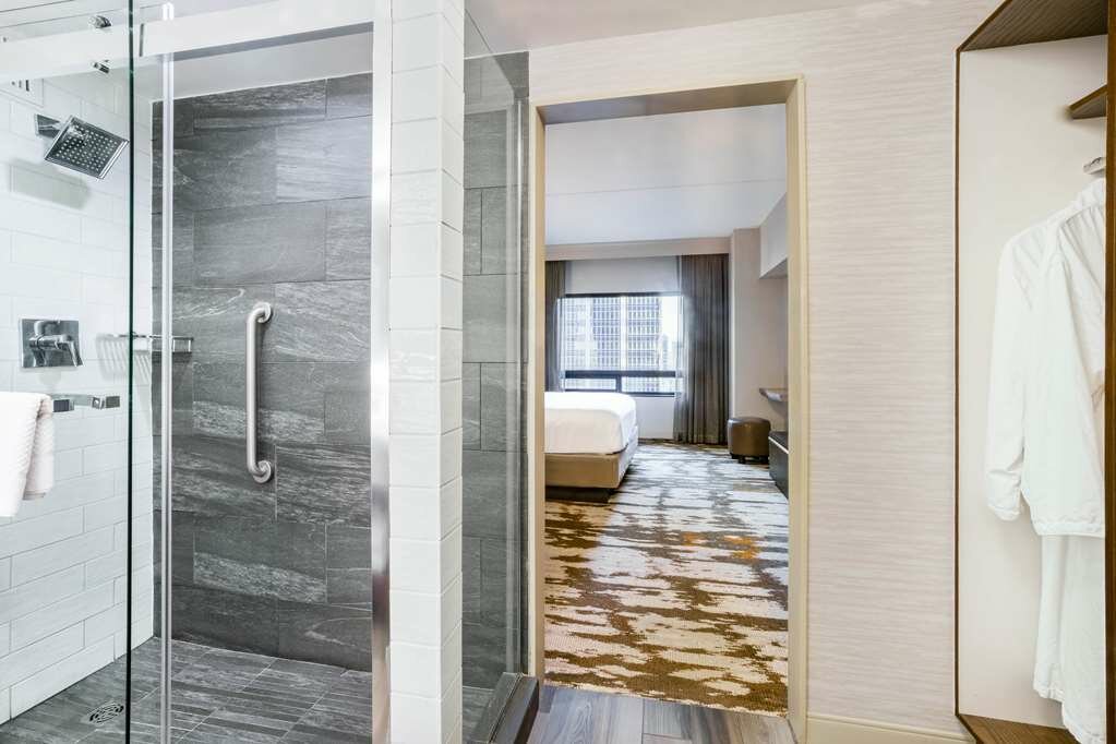 Фото Hilton Denver City Center