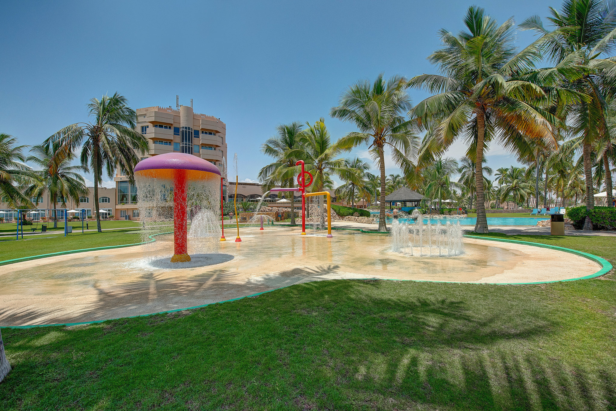 Фото Crowne Plaza Resort Salalah
