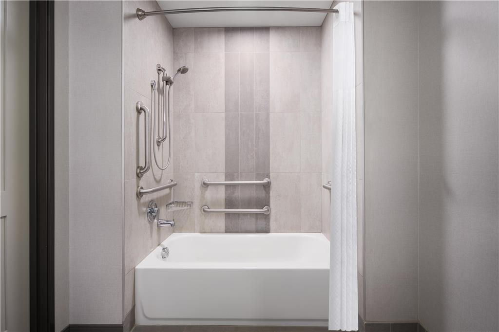 Фото Best Western Premier Hotel at Fisher's Landing