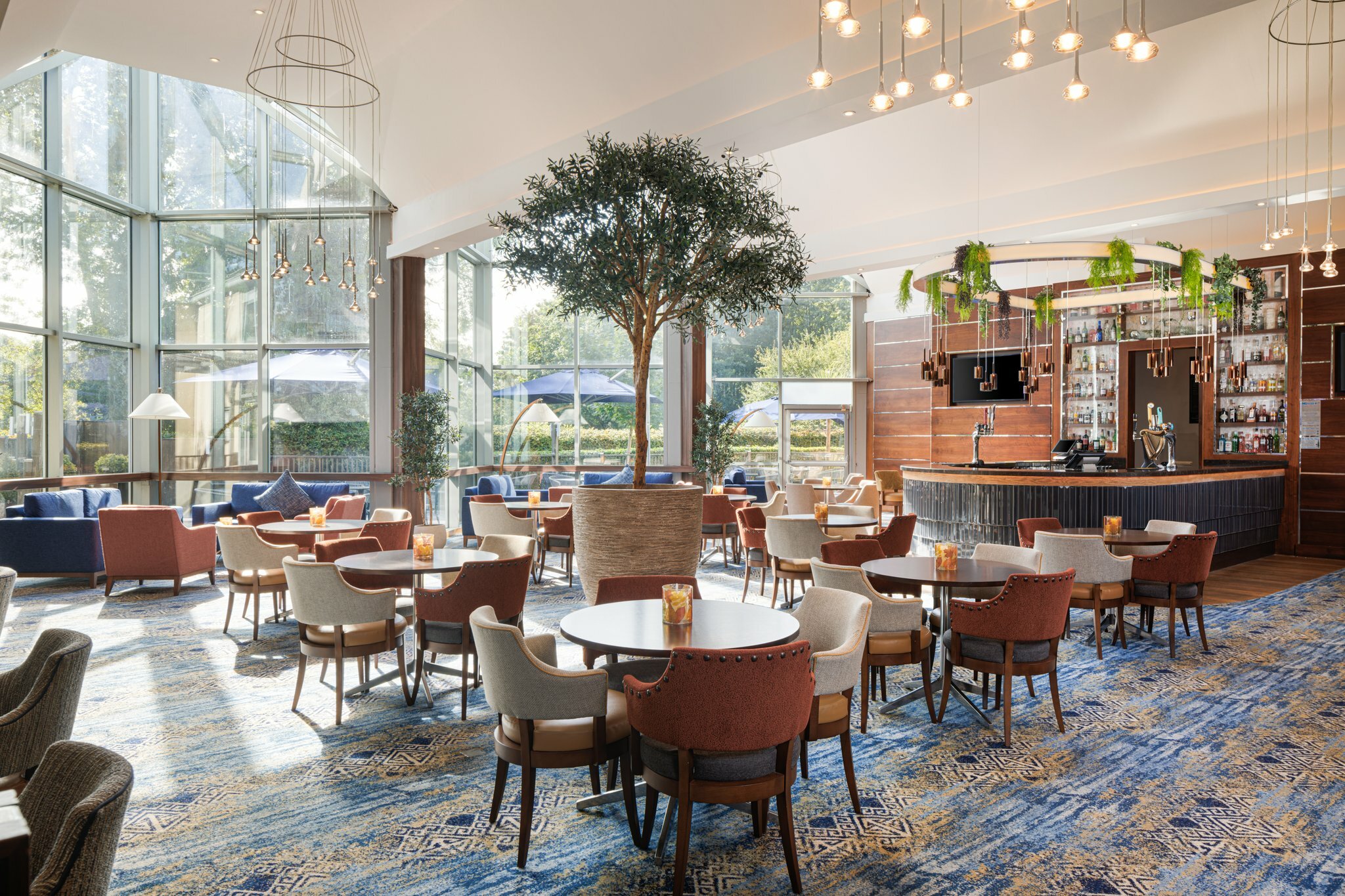 Фото Crowne Plaza London - Gatwick Airport