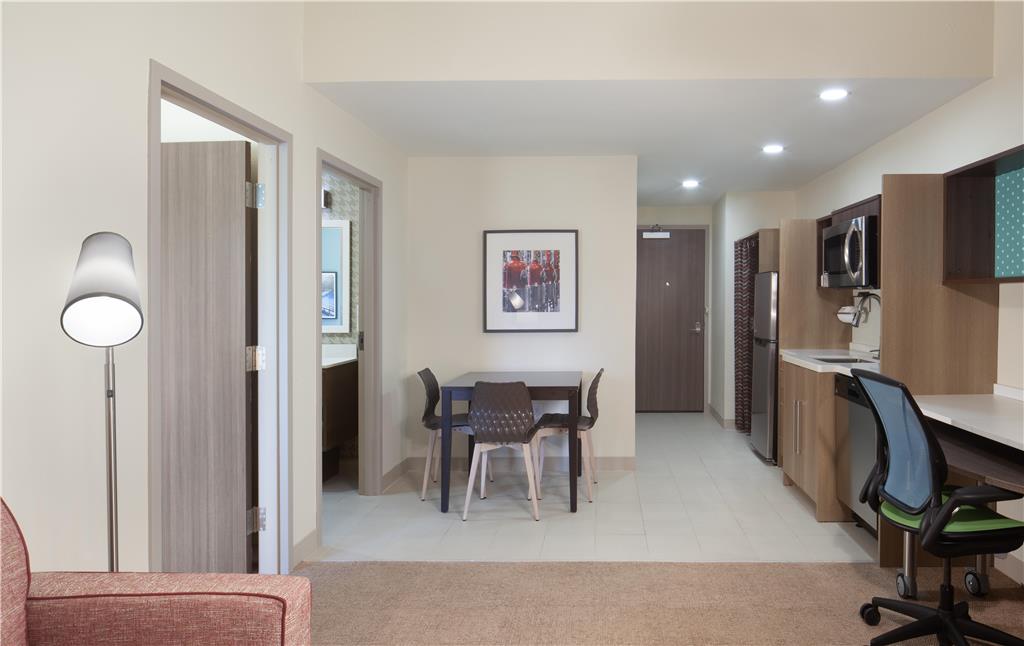 Фото Home2 Suites by Hilton Jackson