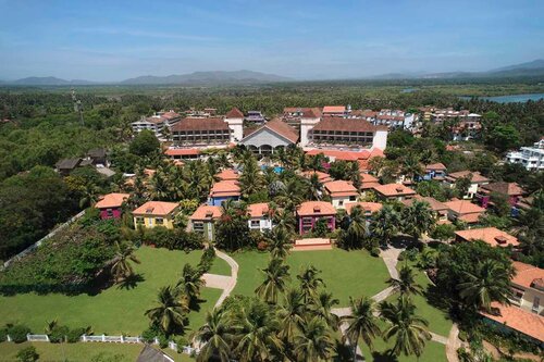 Гостиница Radisson Blu Resort Goa Cavelossim Beach в Гоа