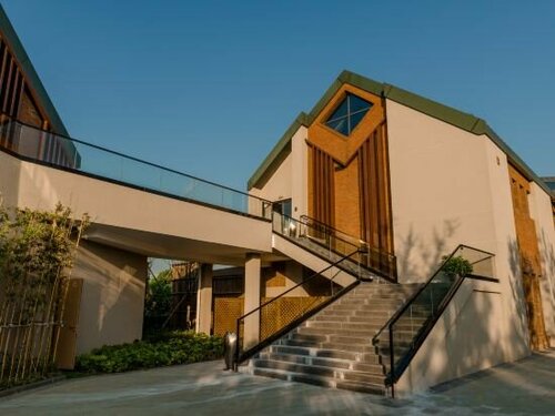 Hyakumangoku Onsen Hotel (Bicester Village Shanghai)