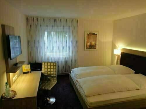 Гостиница Hotel Villa Sulmana в Неккарзульме