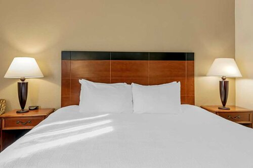 Гостиница Best Western Plus Augusta Civic Center Inn в Огасте