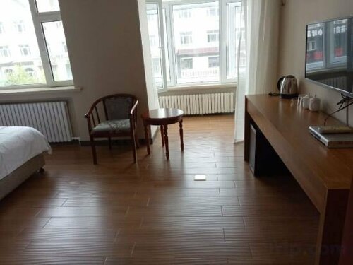 Гостиница Huaxijingpinbinguan в Суйхуа