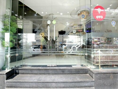 Oyo 8766 Hotel Ds Regency