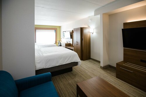 Гостиница Holiday Inn Express & Suites в Оук-Ридж