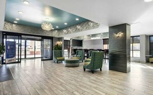 Гостиница Quality Inn & Suites Montgomery East Carmichael Rd