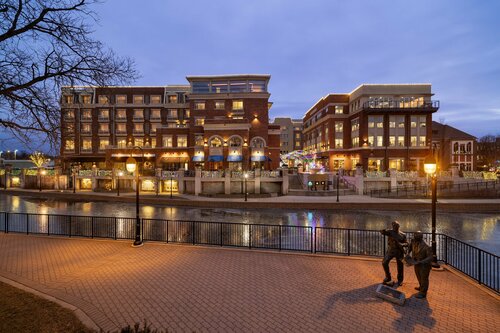 Гостиница Hotel Indigo Naperville Riverwalk, an Ihg Hotel в Нейпервилле