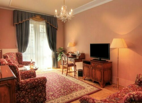Гостиница Hotel Bristol в Карловых Варах