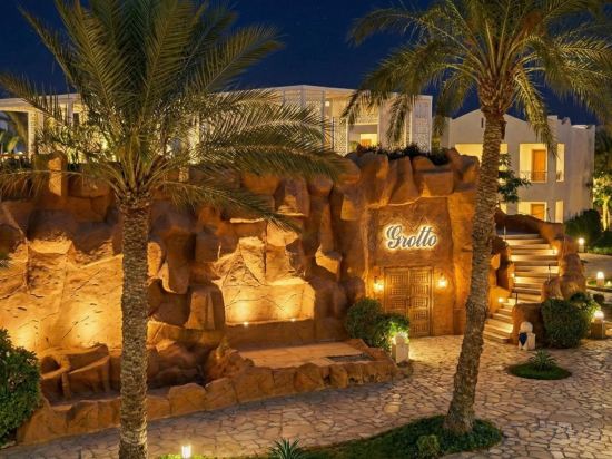 Фото Regency Plaza Aqua Park & SPA Resort
