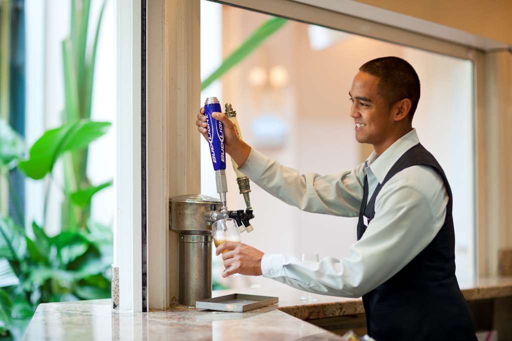 Фото Embassy Suites by Hilton Milpitas Silicon Valley