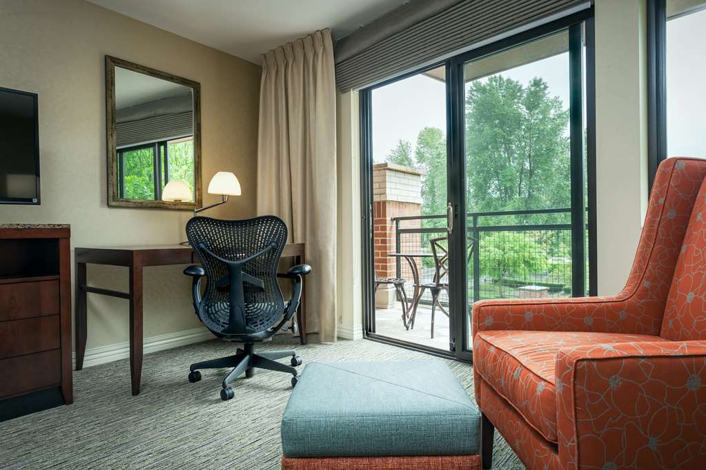 Фото Hilton Garden Inn Seattle/Issaquah