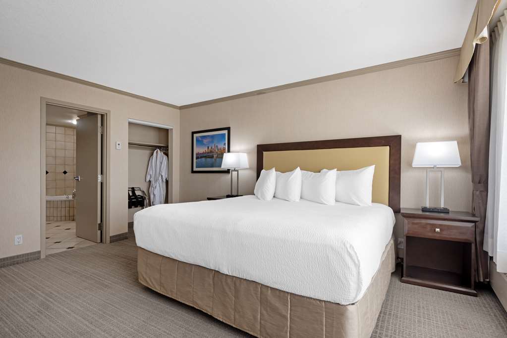 Фото Best Western Plus Port O'Call Hotel