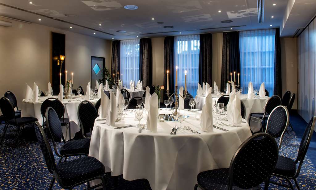 Фото Radisson Blu Hotel, Halle-Merseburg