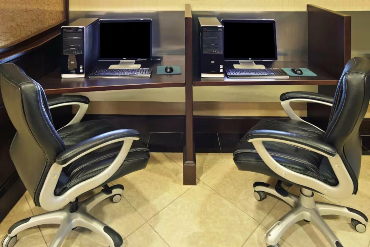 Фото Holiday Inn Little Rock-Airport-Conference Center, an Ihg Hotel