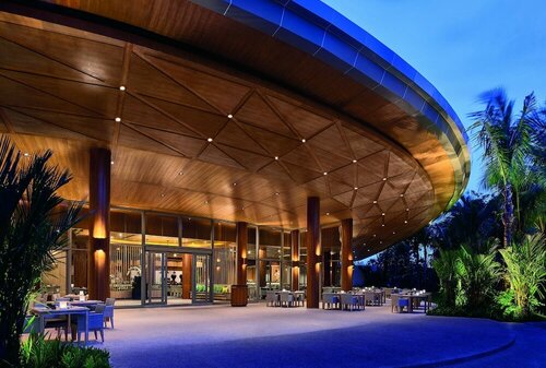 Гостиница Splash Beach Resort на Пхукете