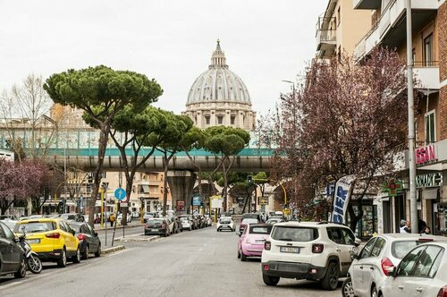 San Pietro Bright Apartment