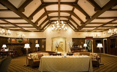 Гостиница The Grand Summit Hotel в Саммите