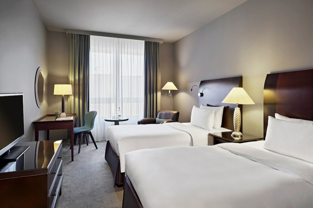 Фото Lindner Hotel City Plaza