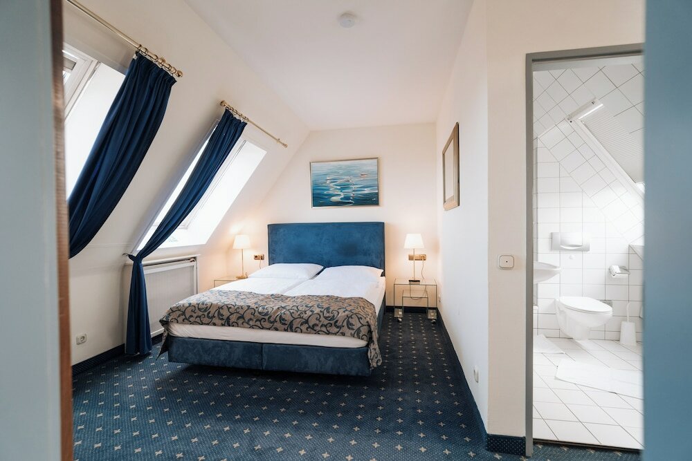 Фото Hotel Viktoria