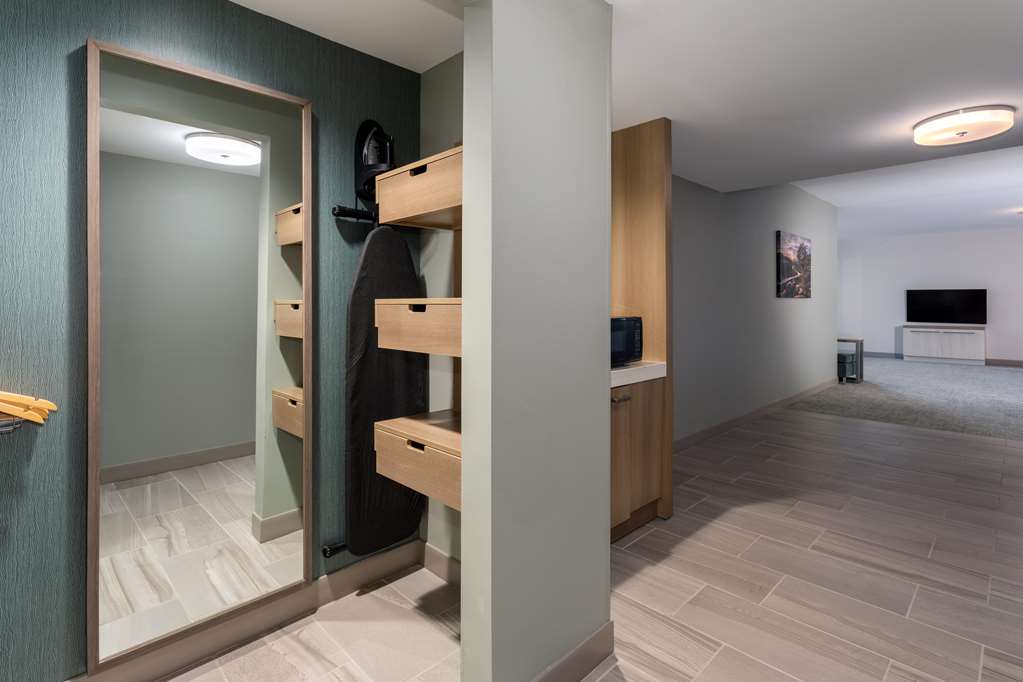 Фото Hilton Garden Inn Albuquerque Downtown