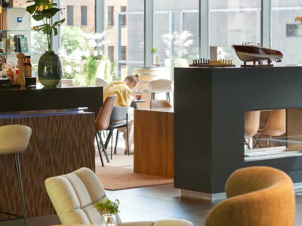 Фото Novotel Lugano Paradiso