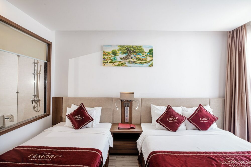Фото LeMore Hotel