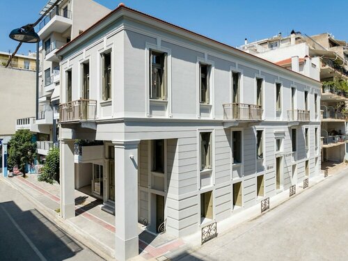 Гостиница Eramai в Патрах