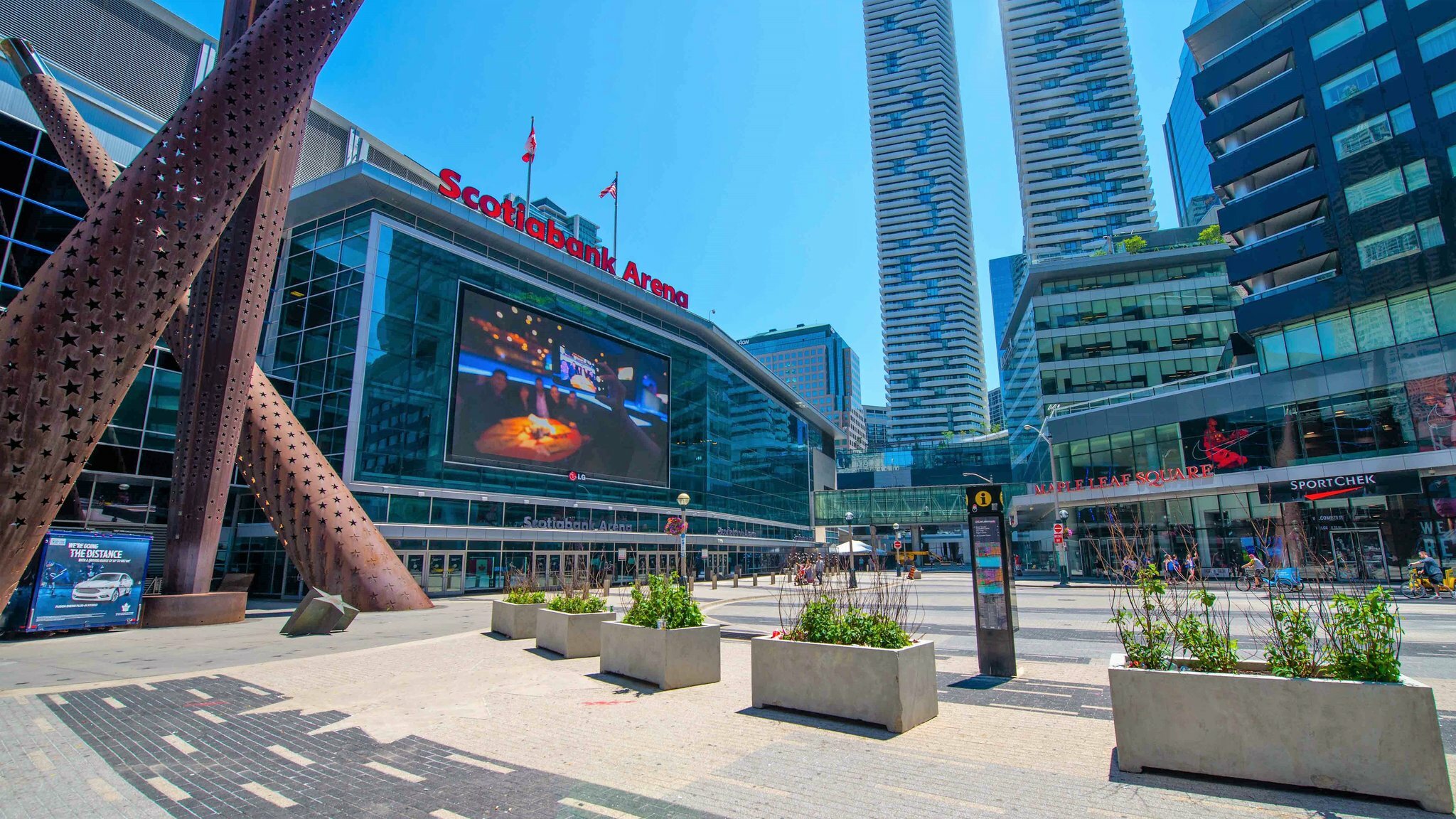 Фото Holiday Inn Express Toronto - Downtown, an Ihg Hotel