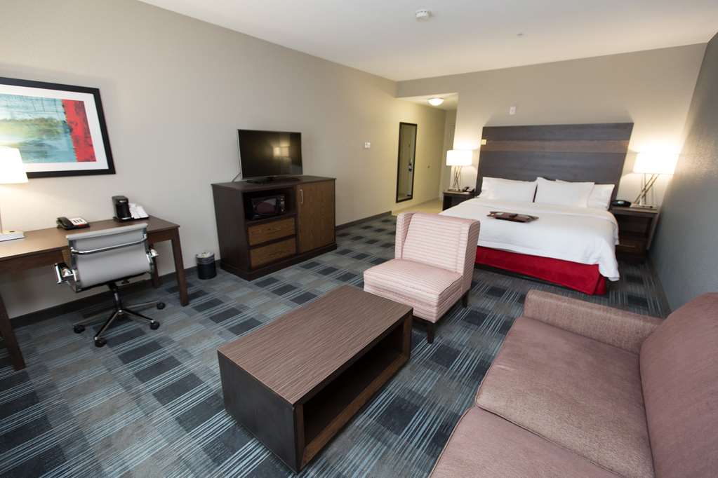 Фото Hampton Inn & Suites Oklahoma City Airport