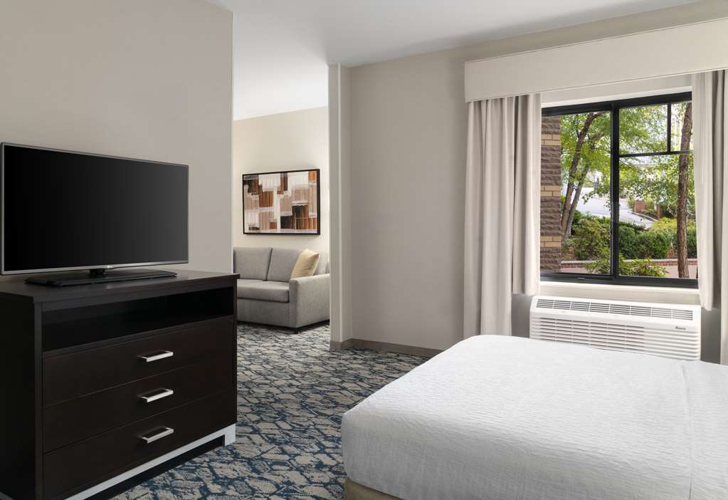 Фото Homewood Suites by Hilton Cambridge-Arlington