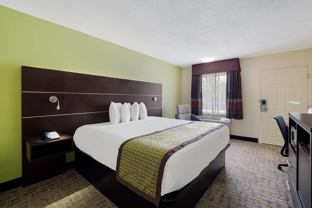 Фото SureStay Hotel by Best Western Manning