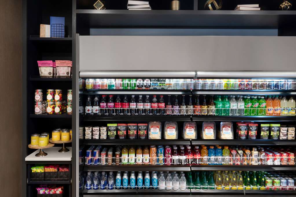 Фото The Slate Denver, Tapestry Collection by Hilton